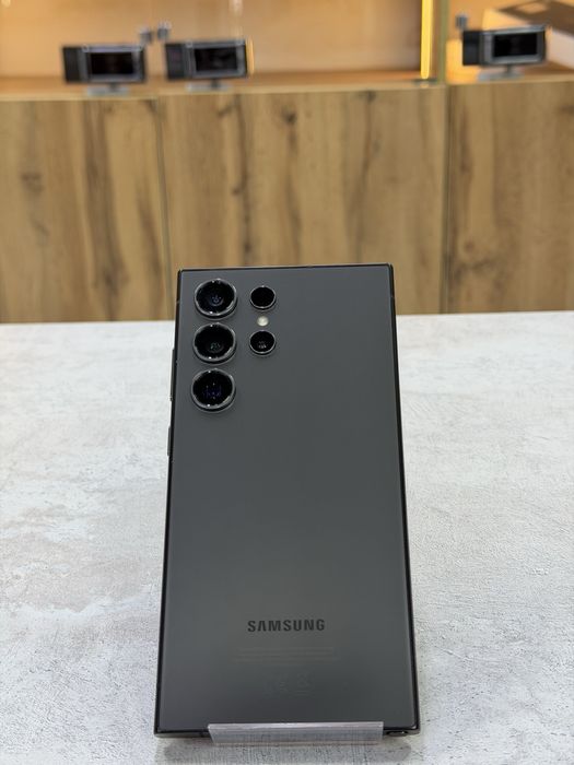 Samsung Galaxy S24 ultra