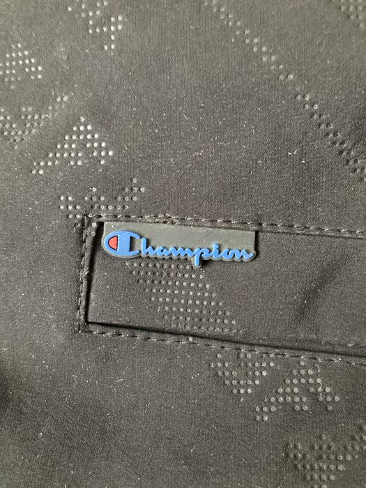 Ветровка/Куртка Champion