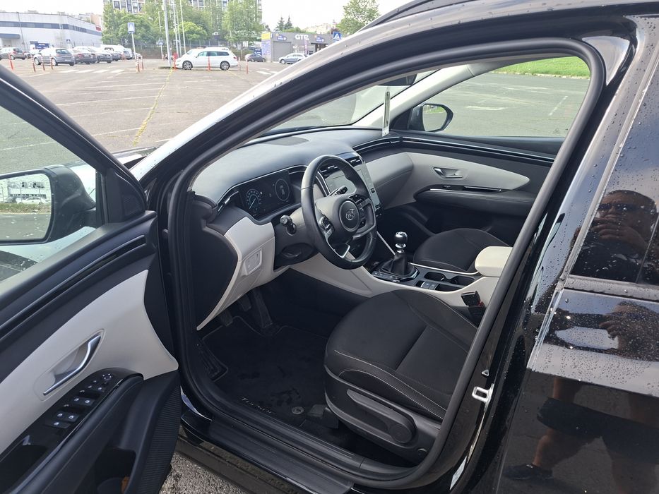 Hyndai tucson 1.6 bemzin