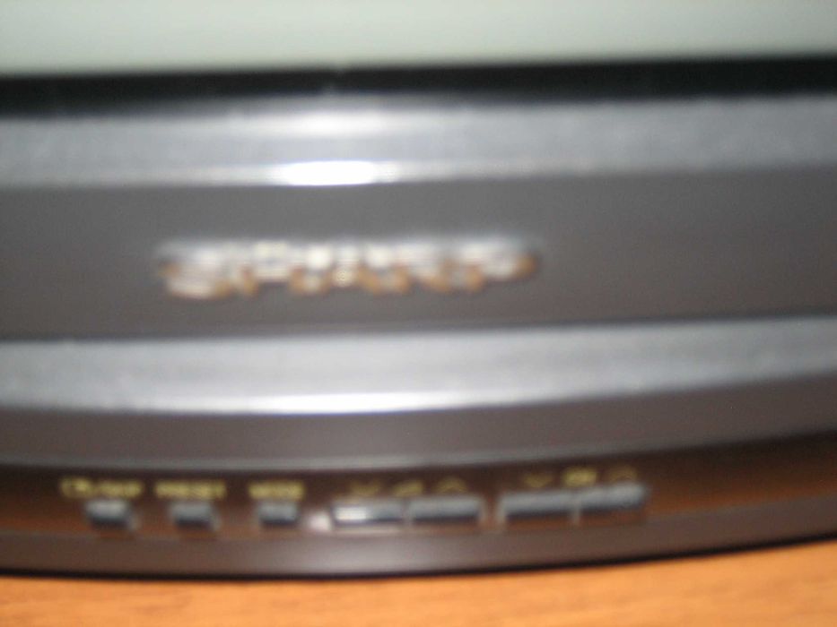 TV SHARP чистокровный Японец