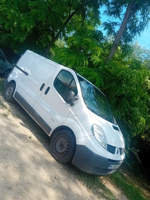 RENAULT Trafic 0 — imagine 2