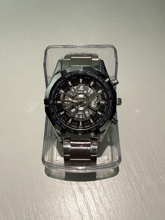 Механические часы