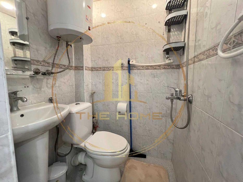 Дава се под наем Тристаен апартамент в Варна, Базар Левски - 120 кв.м за 800 € - Снимка #14