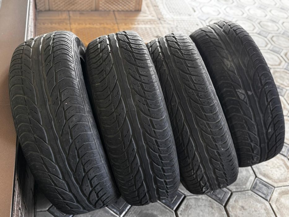 Автошины Uniroyal  225/65/17