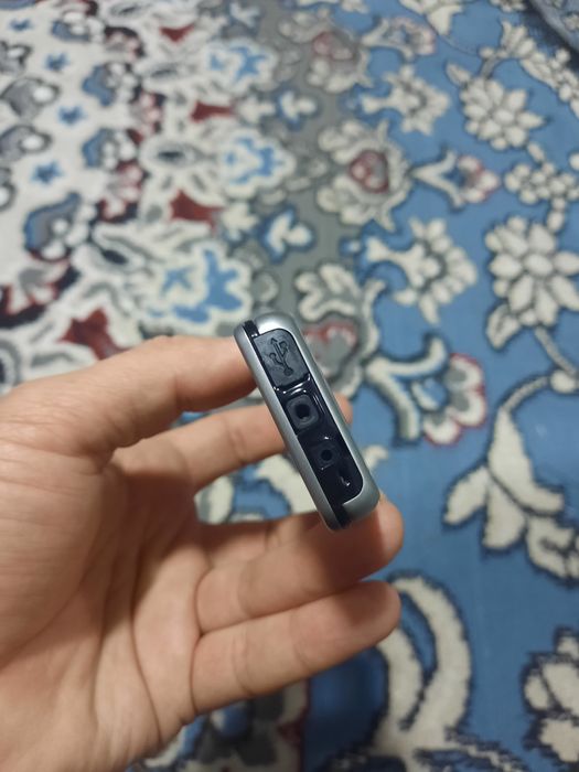 Nokia 6300 silver sotladi