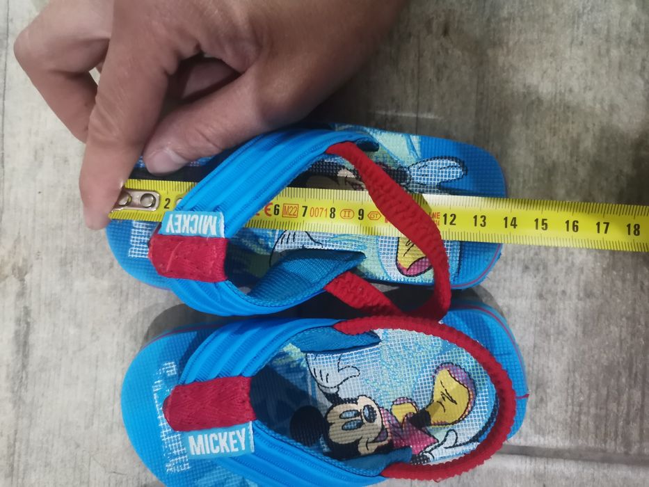 Детски сандали и джапанки