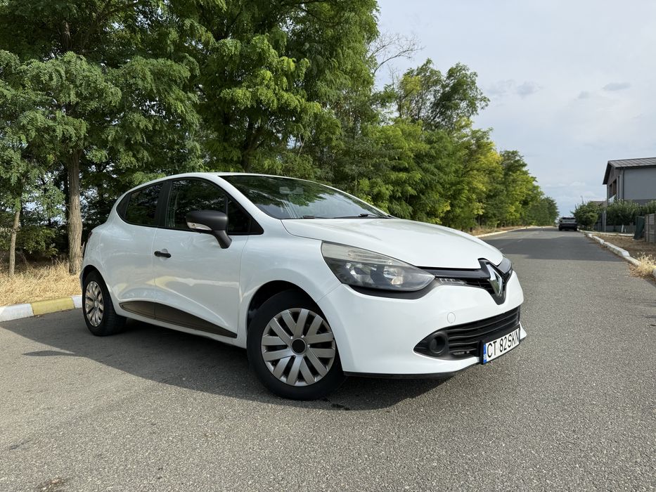 De Vanzare Renault Clio •2014•. 1.2benzina+GPL.  190000km
