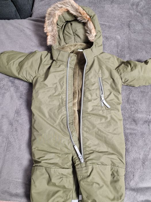 Costum-salopetă/Combinezon hidrofug H&M  74