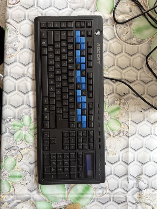 Tastatura gaming roccat