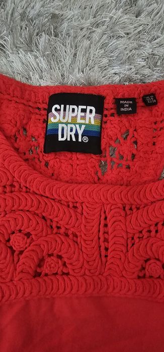 Дамски рокли Flair