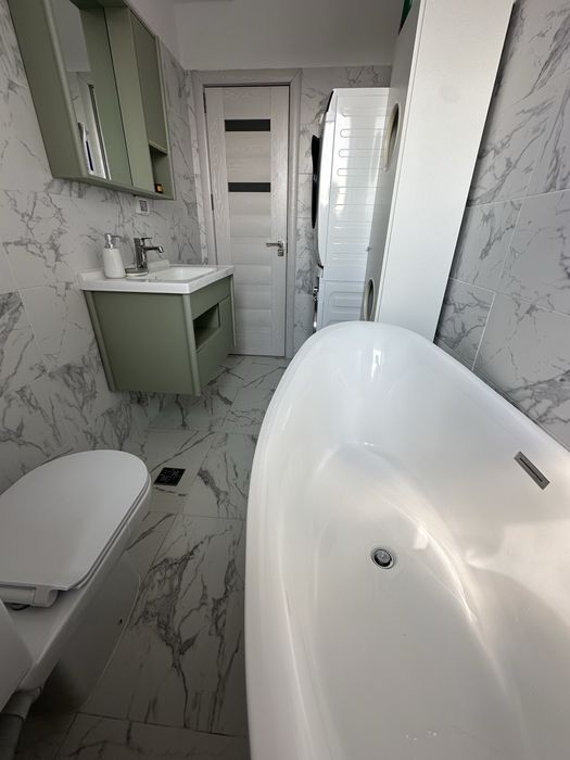 Apartament 3 camere premium | Bloc 2022 | 73,9 mp | Mobilat | Etaj 3 | Ploiești | 150.000 €