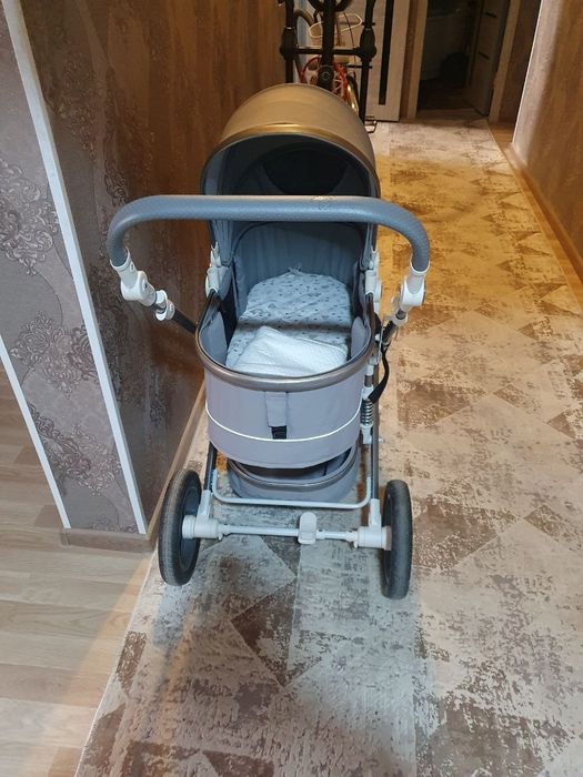 Продаётся детская коляска