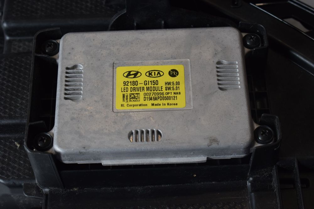 Десен фар Hyundai Ioniq 5 Перфектен!