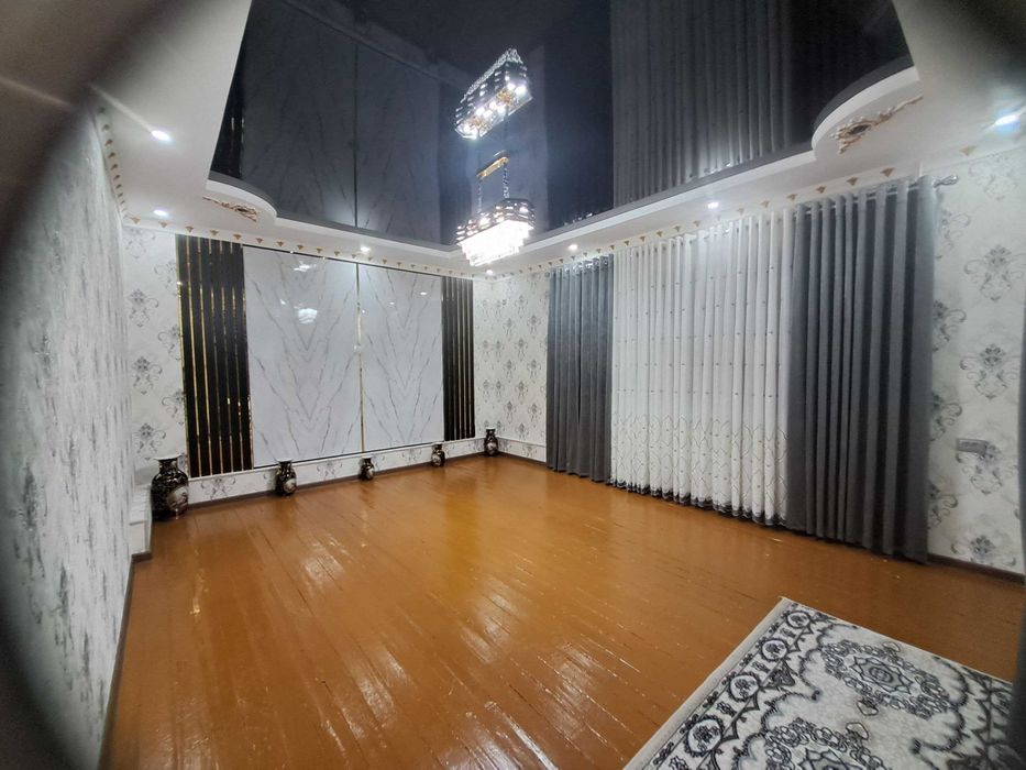 Эски автовакзал 3 сотик барча кулайликларга эга участка сотилади