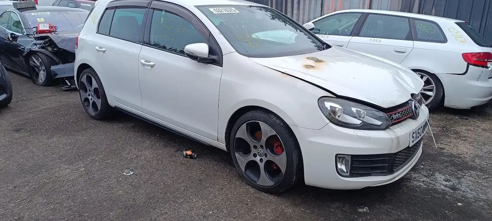 Dezmembrari / Dezmembrez Volkswagen Golf 6 1.4 CCZB cutie viteze MSY cod culoare LB9A