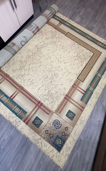 Продам ковры 3*5 и 2*4