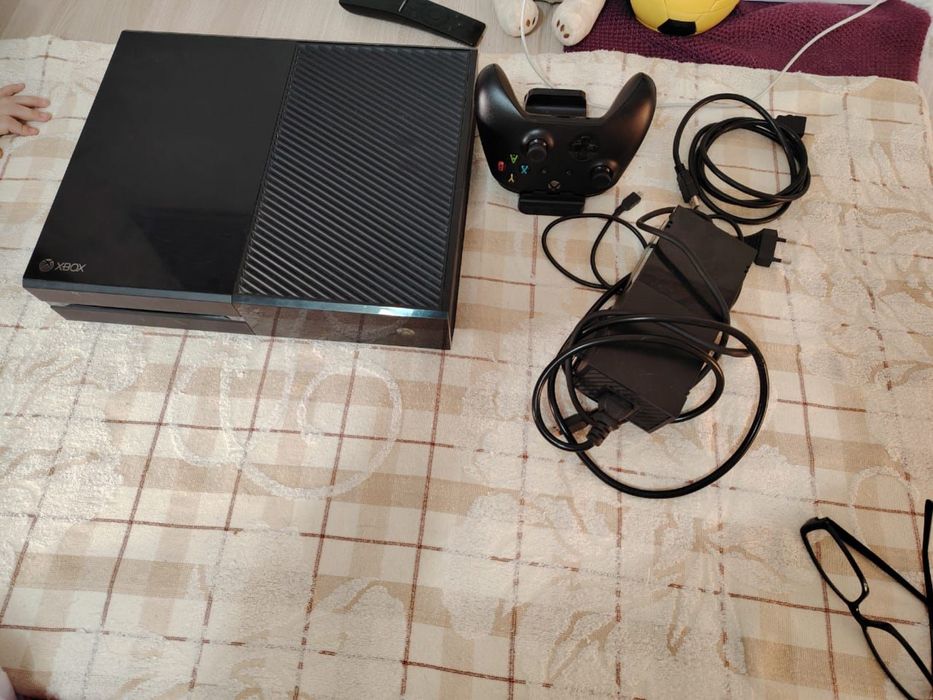 Продам Xbox one