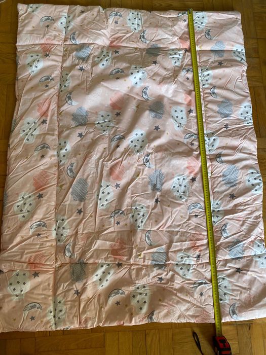 Пухена нова завивка за бебе за кошара