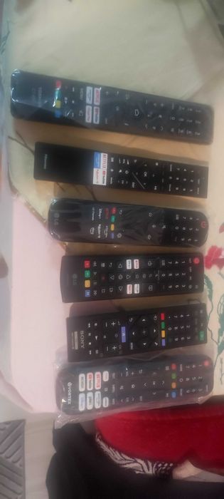 Vand telecomenzi originale lcd smart , Samsung LG Sony mai multe  noi