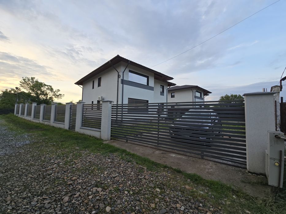 Inchiriez casa Copou Viticultori