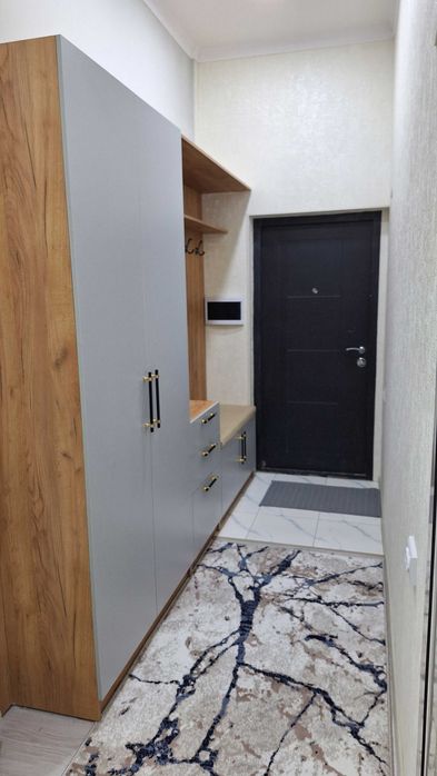 Terakzor restorani yonida 2-etaj 2 xonali kvartira ijaraga beriladi