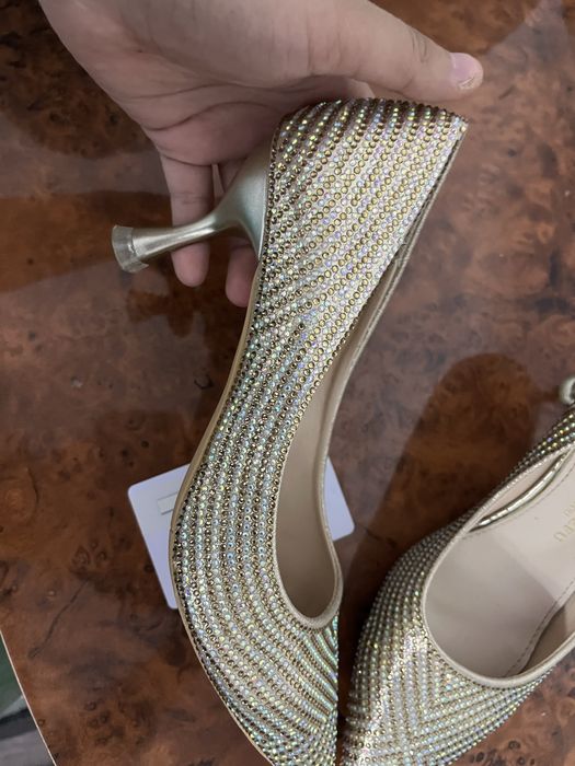 Туфли продается.