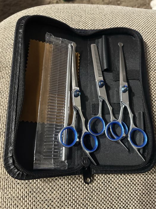 Нов груминг комплект за кучета