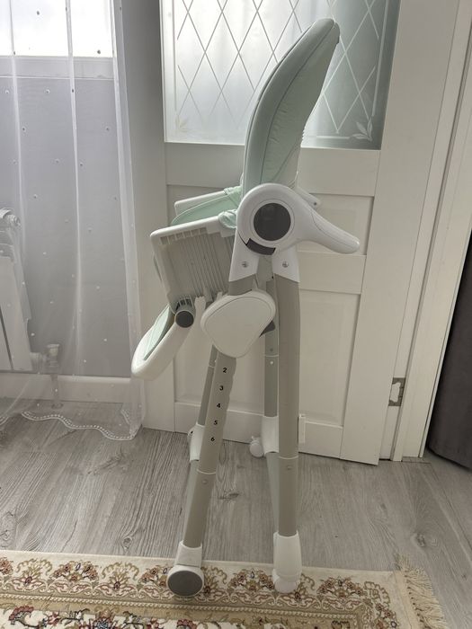 Продается стульчик для кормления