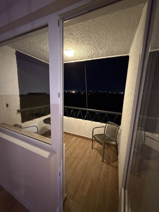 Дава се под наем Двустаен апартамент в Пловдив, Каменица 1 - 50 кв.м за 550 € - Снимка #2