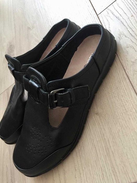 Saboti piele noi nr 41