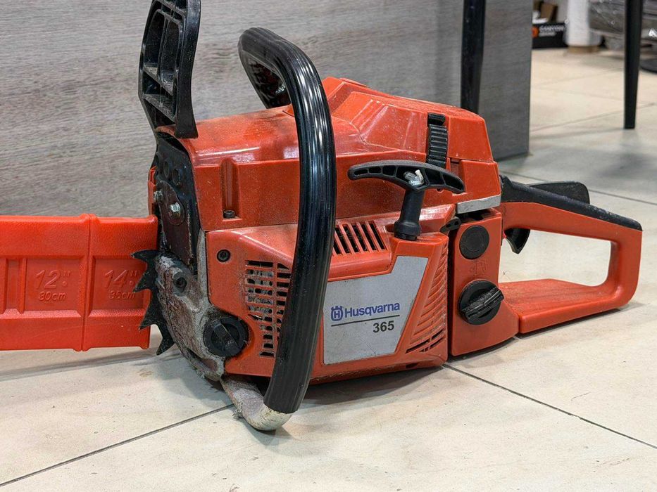 Бензинова резачка Husqvarna 365