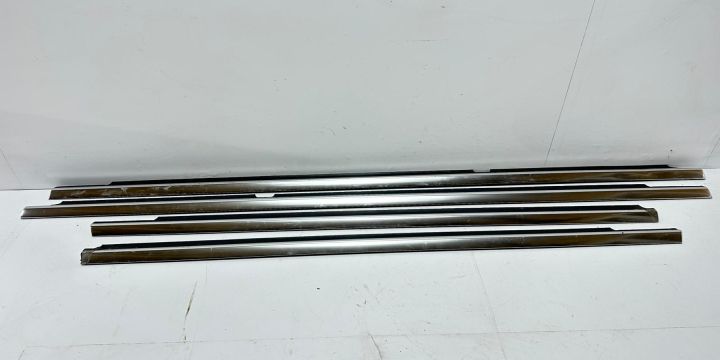 Set ornamente usi Mercedes-Benz E-Class W212