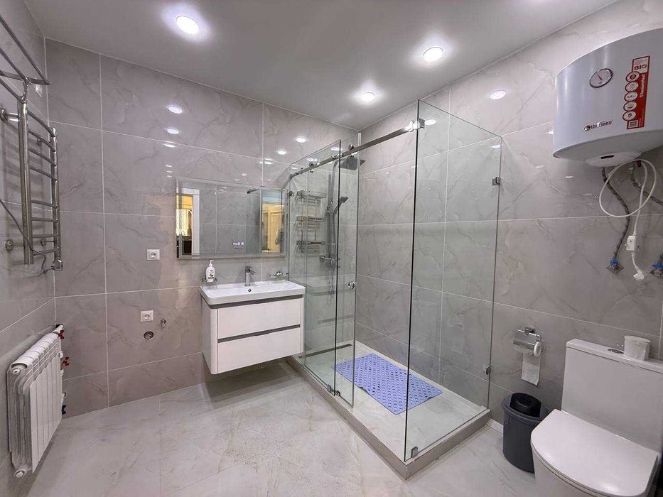 3-комнатная квартира 115 м² в Банковском доме, Госпитальный, Мирабад