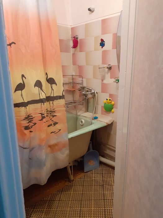 Продам 2-комнатную квартиру