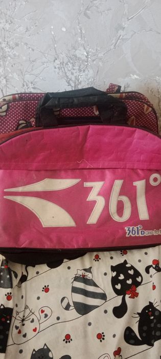 Спортивные сумки новые