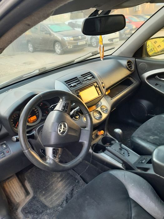 TOYOTA RAV4 2012 — imagine 4