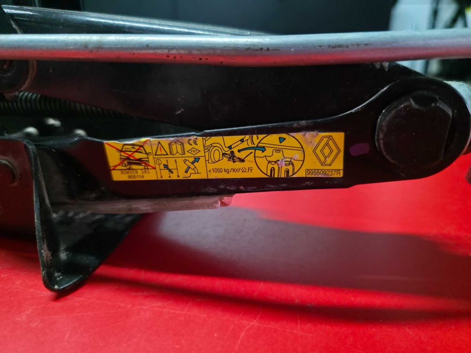 Cric Auto OEM Dacia Duster Renault Captur Nissan Juke Qashqai
