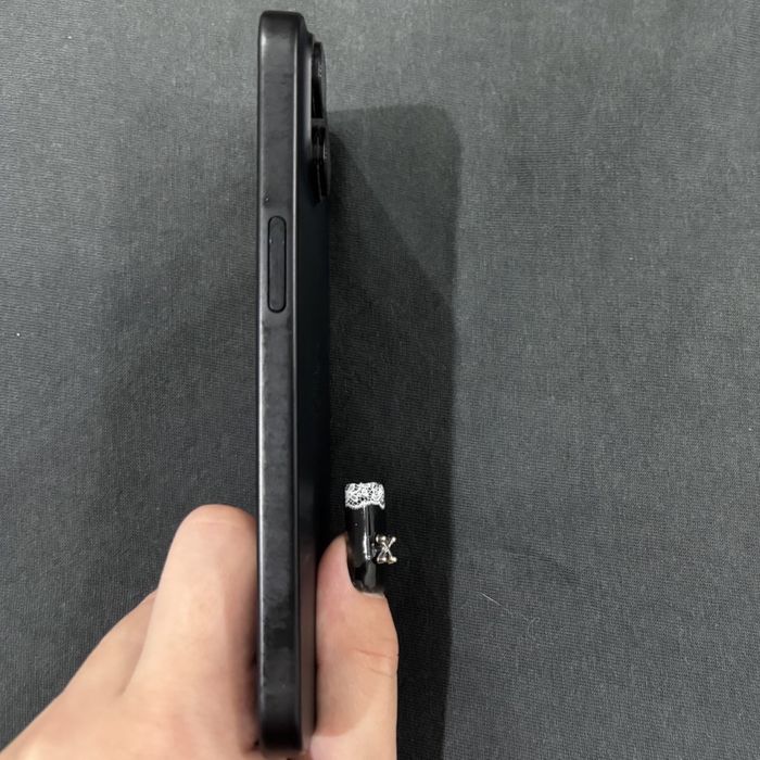 iPhone 15 128/75%