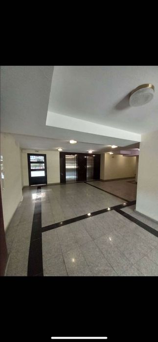 Дава се под наем Двустаен апартамент в Пловдив, Тракия - 80 кв.м за 510 € - Снимка #1