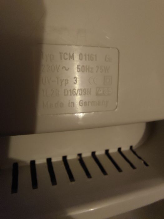 Solar facial TCM cu lumina ultravioleta ,neoane uv ,functional