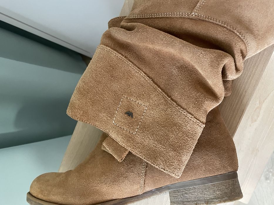 Велурени боти Wojas