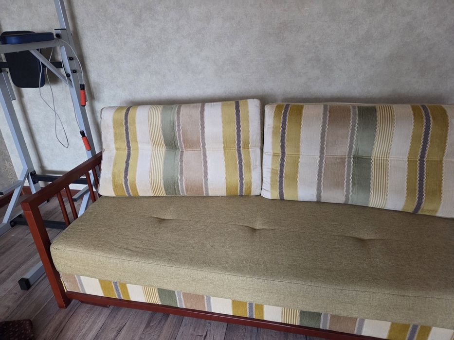 Диван нераскладной