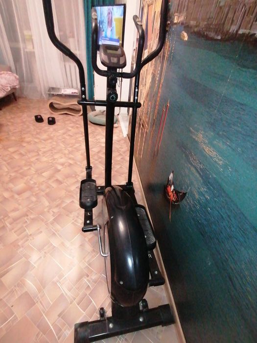 Продам тренажёр эллипс