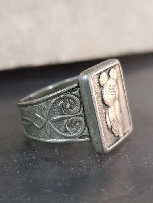 Кольцо мишка олимпиады редкий