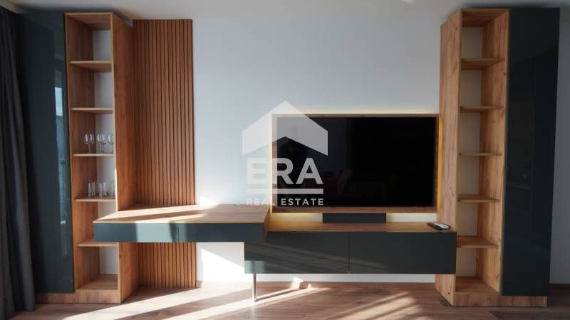 Дава се под наем Тристаен апартамент в Варна, Победа - 91 кв.м за 920 € - Снимка #2