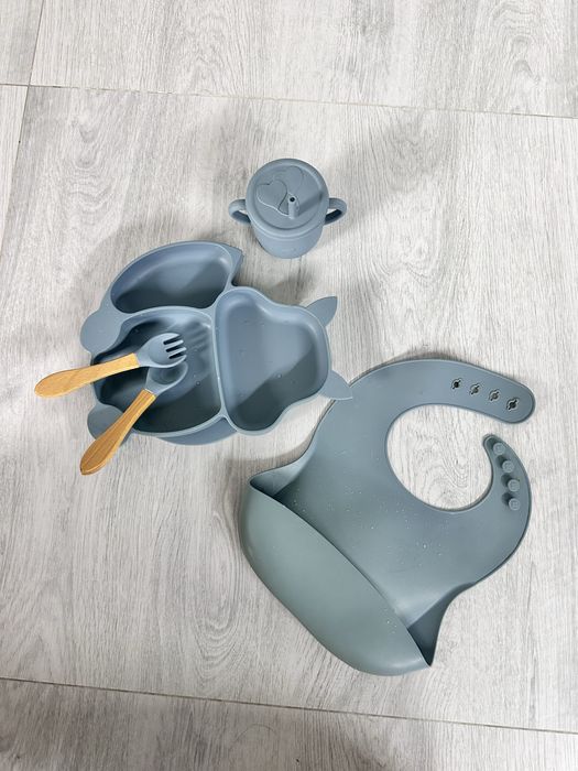 Детская силиконовая посуда