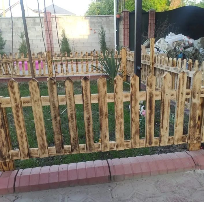Штакетник из дерева