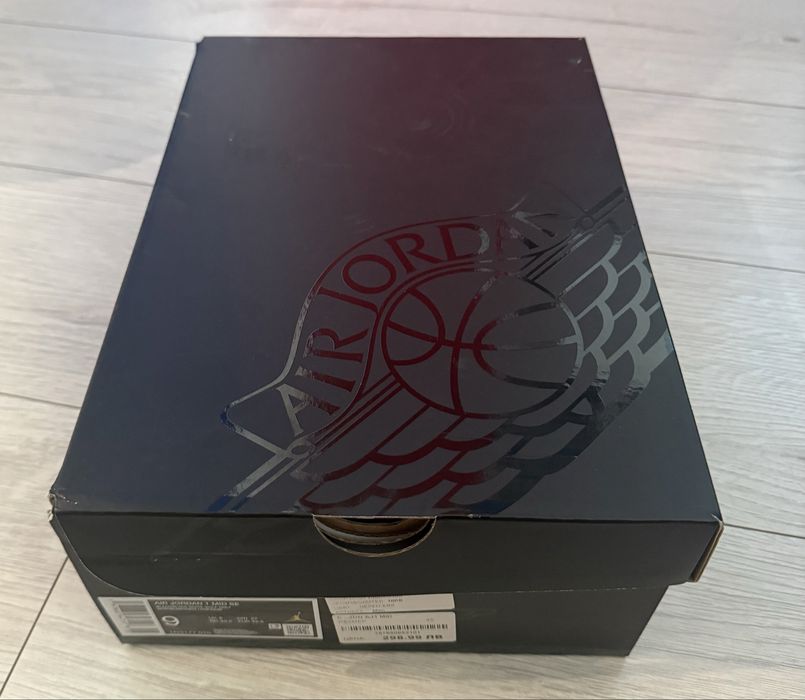Jordan 1 Metallic black (промо)