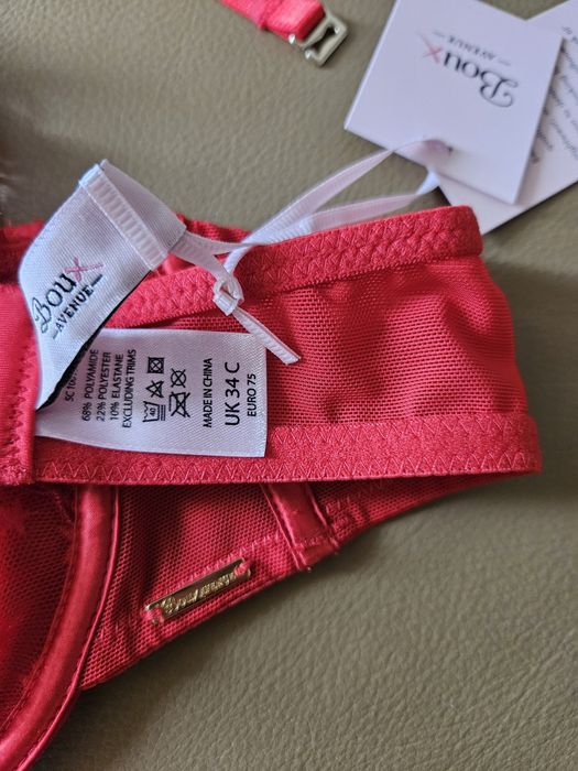 Sutien/bustiera Boux Avenue