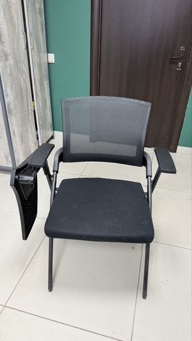 Стулья с пюпитром 10 шт